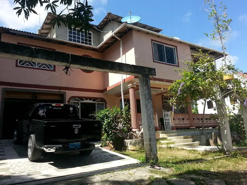 Guest house Posada Nativa Taylor Peterson San Andres